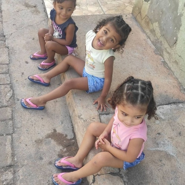 Netas maravilhosas ❤❤❤🙏